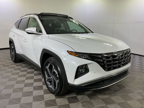 Used 2023 Hyundai Tucson Limited image 3