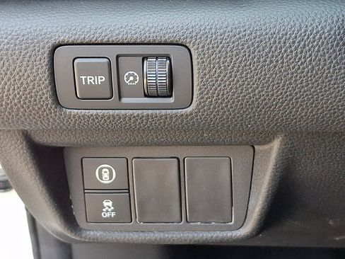 Used 2019 Honda Accord LX image 24