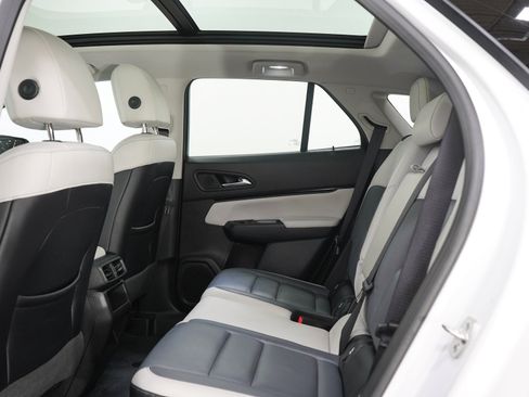 Used 2025 Honda Prologue Touring image 15