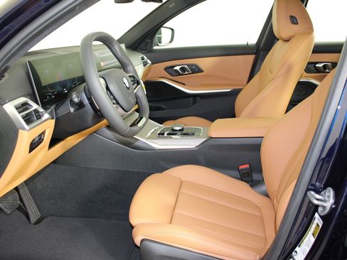 New 2026 BMW 330i xDrive Sedan w/ Premium Package image 22