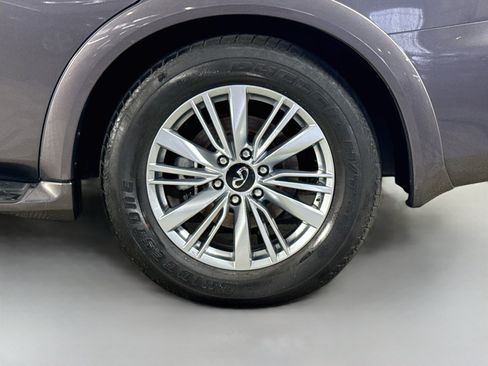 Used 2024 INFINITI QX80 Luxe AWD/4WD image 37