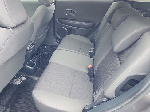 Used 2019 Honda HR-V EX image 27