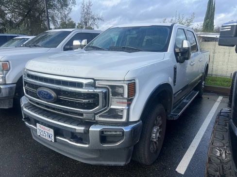 Used 2020 Ford F250 Lariat w/ Lariat Ultimate Package image 2