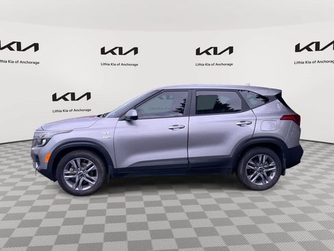 Used 2021 Kia Seltos LX AWD/4WD image 1
