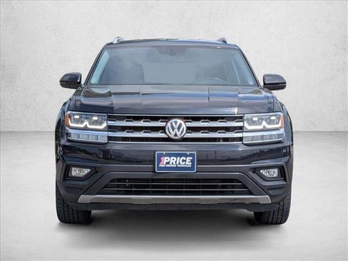 Used 2019 Volkswagen Atlas SE FWD image 2