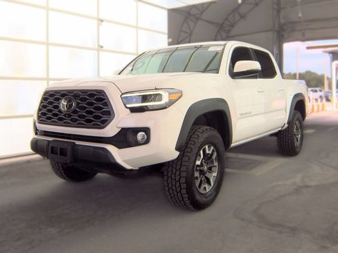 Used 2023 Toyota Tacoma TRD Off-Road w/ TRD Premium Off Road Package AWD/4WD image 1