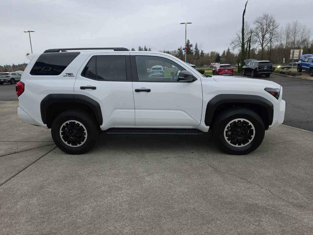 Used 2025 Toyota 4Runner TRD Off-Road AWD/4WD image 7