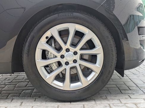 Certified 2025 Land Rover Range Rover Sport AWD/4WD image 12