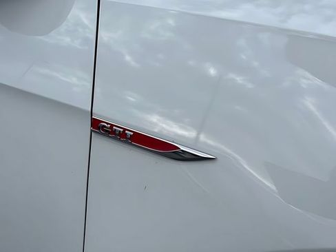 Used 2021 Volkswagen GTI SE FWD image 12