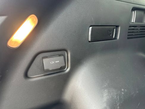 Used 2023 Hyundai Tucson Limited AWD/4WD image 28