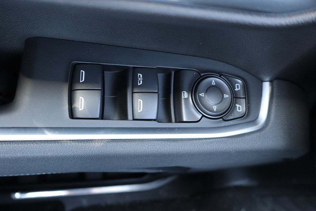 New 2026 Chevrolet Silverado 1500 LT AWD/4WD image 15