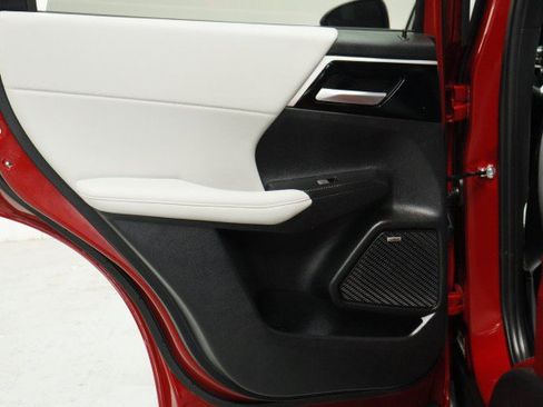 Used 2025 Mitsubishi Outlander SE FWD image 30