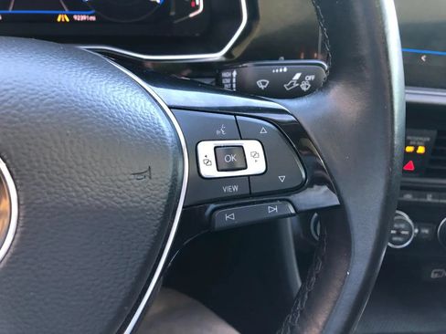 Used 2019 Volkswagen Jetta SEL Premium FWD image 16