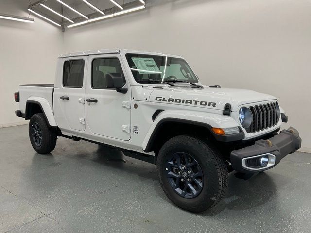 New 2026 Jeep Gladiator Mojave AWD/4WD image 8