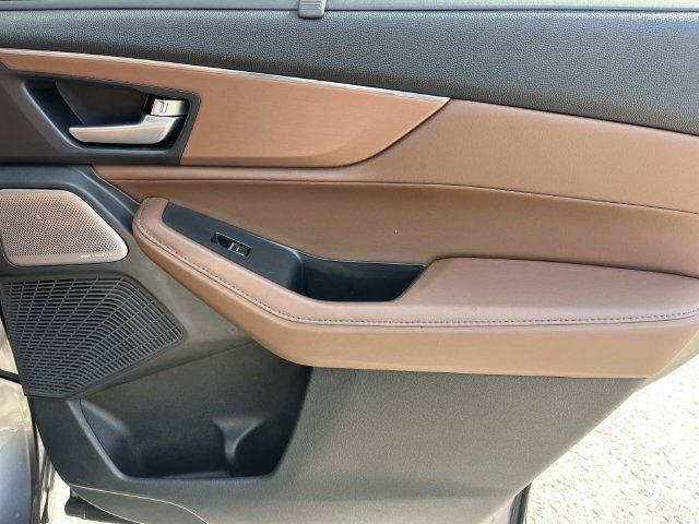 Used 2025 Acura MDX w/ Technology Package FWD image 26