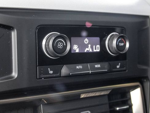 Used 2025 GMC Hummer EV 3X AWD/4WD image 37