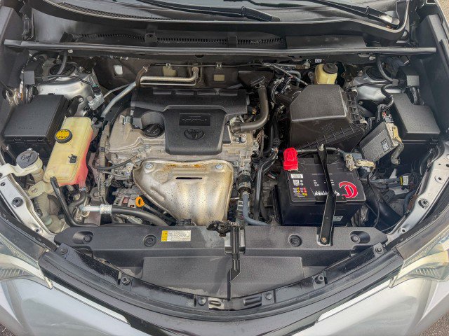 Used 2017 Toyota RAV4 XLE FWD image 21