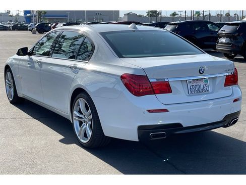 Used 2012 BMW 750Li RWD image 4