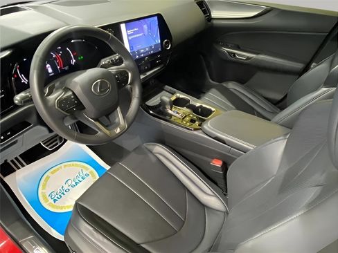 Used 2022 Lexus NX 350 F Sport w/ Towing Package (2000 Lbs) AWD/4WD image 12
