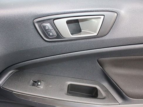 Used 2022 Ford EcoSport SE AWD/4WD image 42