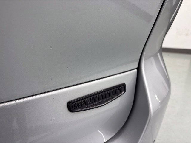 Used 2025 Jeep Grand Cherokee L Summit AWD/4WD image 8
