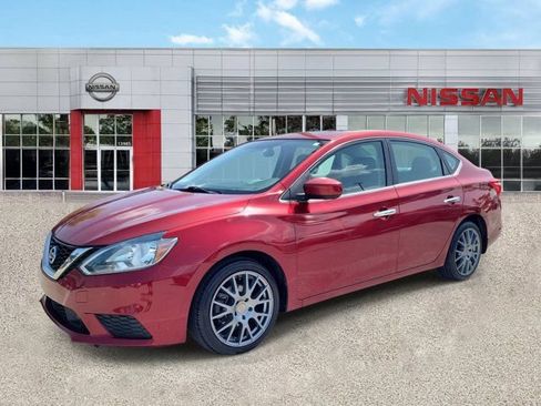 Used 2019 Nissan Sentra SV w/ Special Edition Package FWD image 6