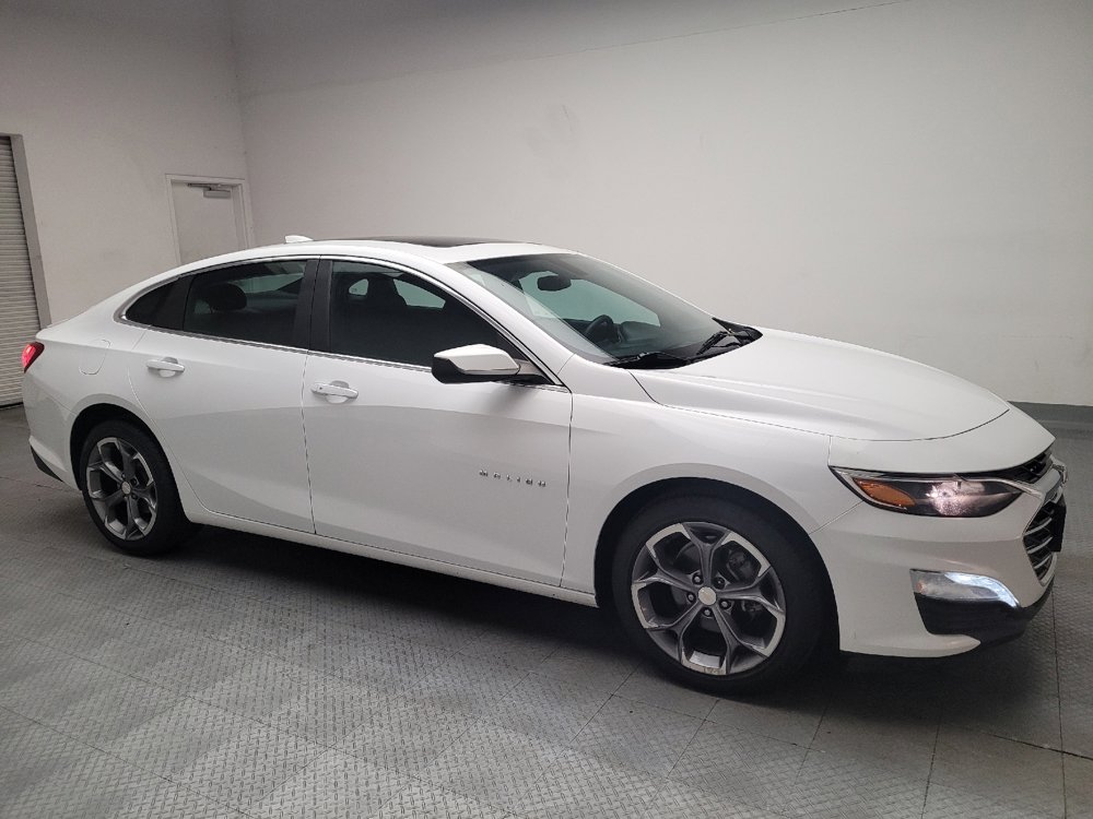 Used 2021 Chevrolet Malibu LT FWD image 11