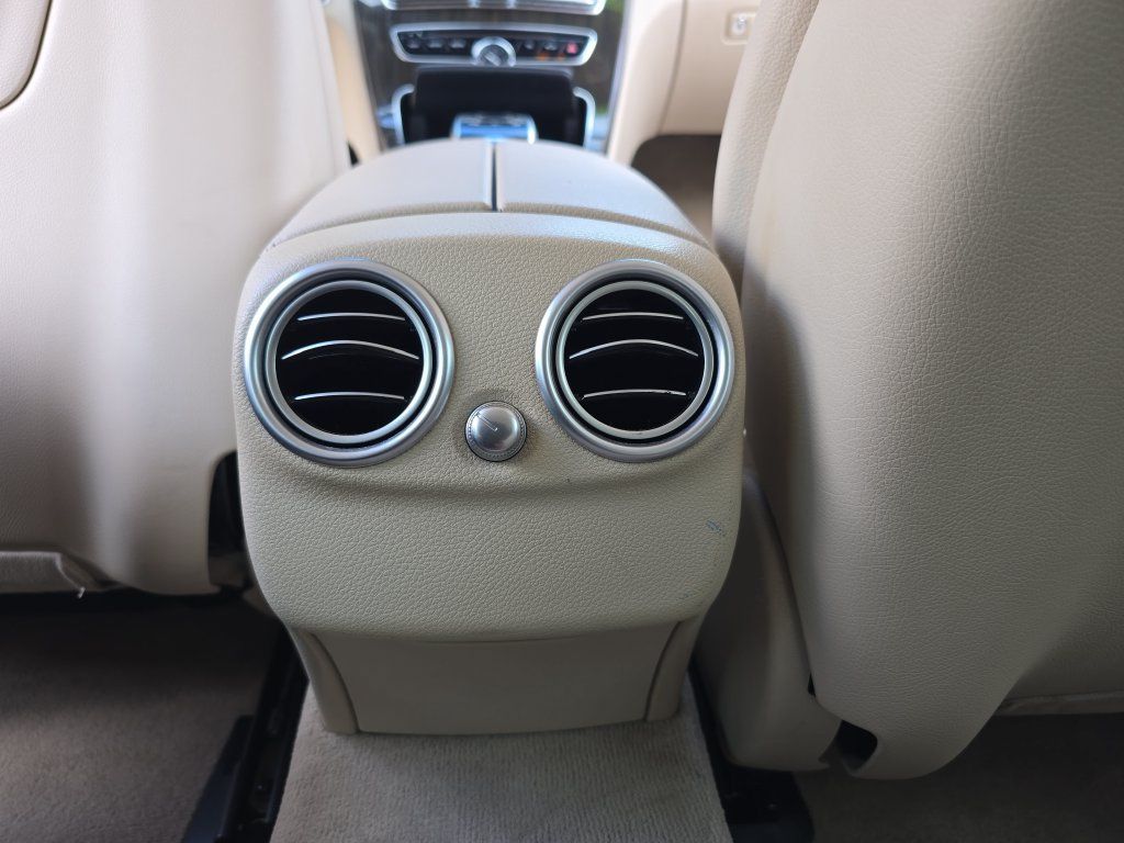 Used 2018 Mercedes-Benz C 300 Cabriolet image 16