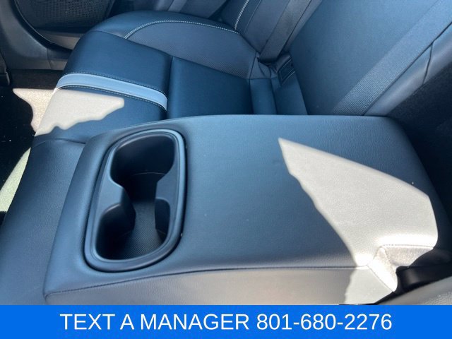 Used 2025 Toyota Camry SE FWD image 32