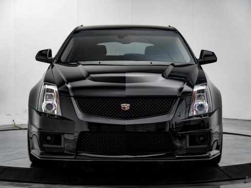 Used 2013 Cadillac CTS V image 25
