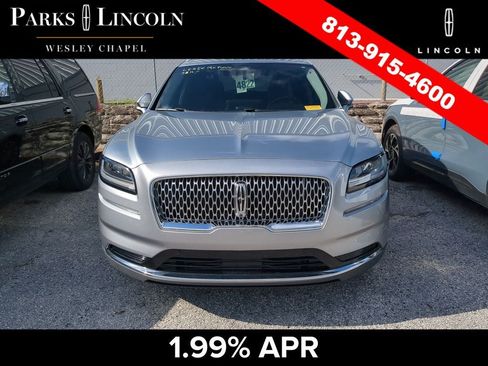 Used 2023 Lincoln Nautilus Reserve FWD image 3