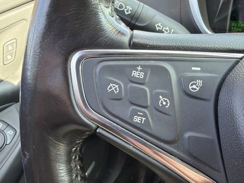 Used 2019 Chevrolet Volt LT FWD image 15