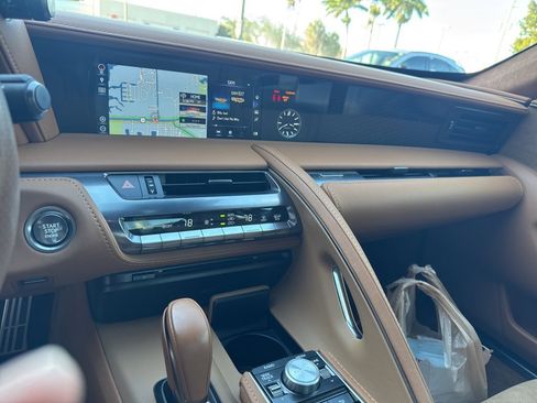 Used 2018 Lexus LC 500 Coupe image 31