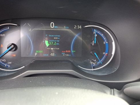 Used 2024 Toyota RAV4 AWD Hybrid image 19