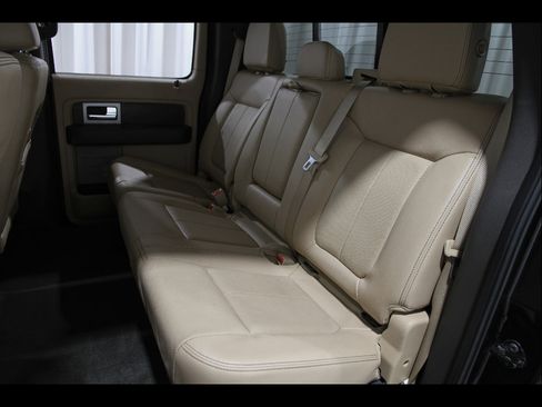 Used 2013 Ford F150 Lariat w/ Luxury Equipment Group image 17