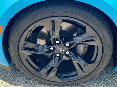 Used 2023 Chevrolet Camaro SS RWD image 7
