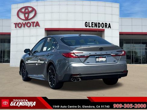 New 2026 Toyota Camry SE FWD image 9