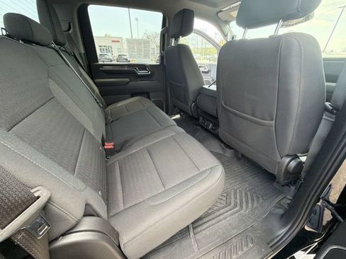 Used 2024 Chevrolet Silverado 2500 LT AWD/4WD image 30