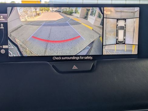 Used 2024 MAZDA CX-90 Plug-In Hybrid w/ Premium Plus image 30