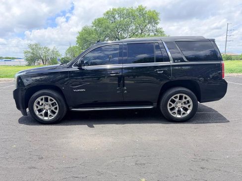 Used 2019 GMC Yukon SLE w/ SLE Value Package RWD image 3