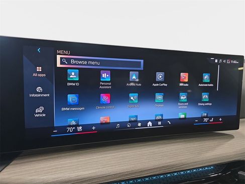 Certified 2025 BMW 330i Sedan w/ Convenience Package image 18