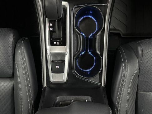 Used 2022 Subaru Ascent Limited w/ Technology Package image 25