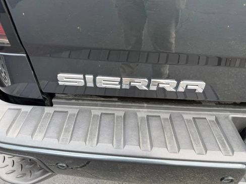 Used 2017 GMC Sierra 1500 Denali w/ Denali Ultimate Package AWD/4WD image 9