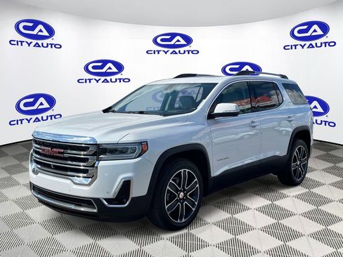 Used 2023 GMC Acadia SLT w/ Technology Package AWD/4WD image 7