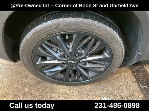 Used 2022 Kia Seltos Nightfall Edition AWD/4WD image 11