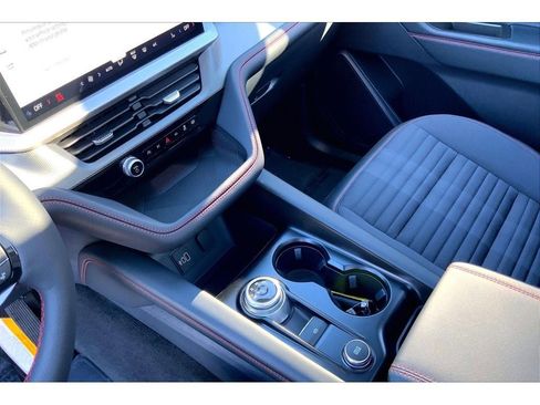 New 2026 Ford Explorer ST-Line AWD/4WD image 24