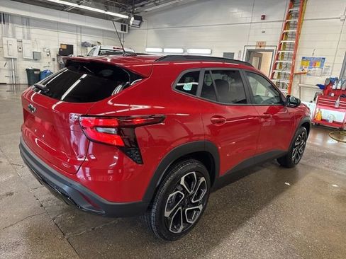 New 2026 Chevrolet Trax RS FWD image 6