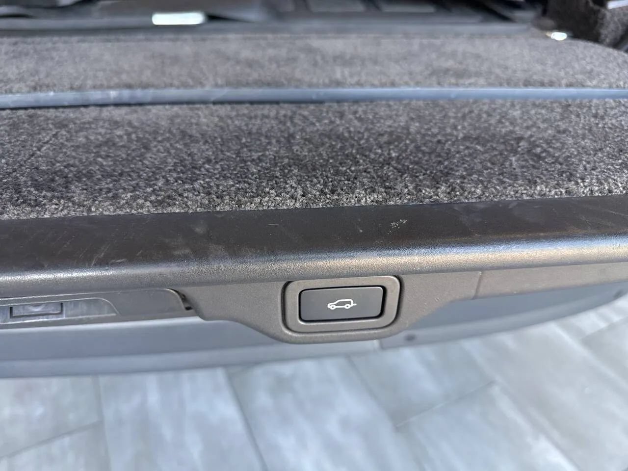 Used 2018 Land Rover Range Rover HSE AWD/4WD image 45