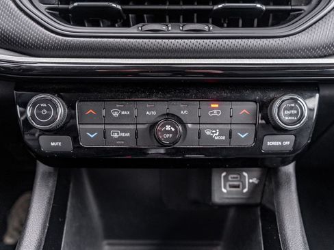 Used 2022 Jeep Compass Trailhawk w/ Sun and Sound Group AWD/4WD image 27