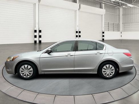 Used 2009 Honda Accord LX image 6